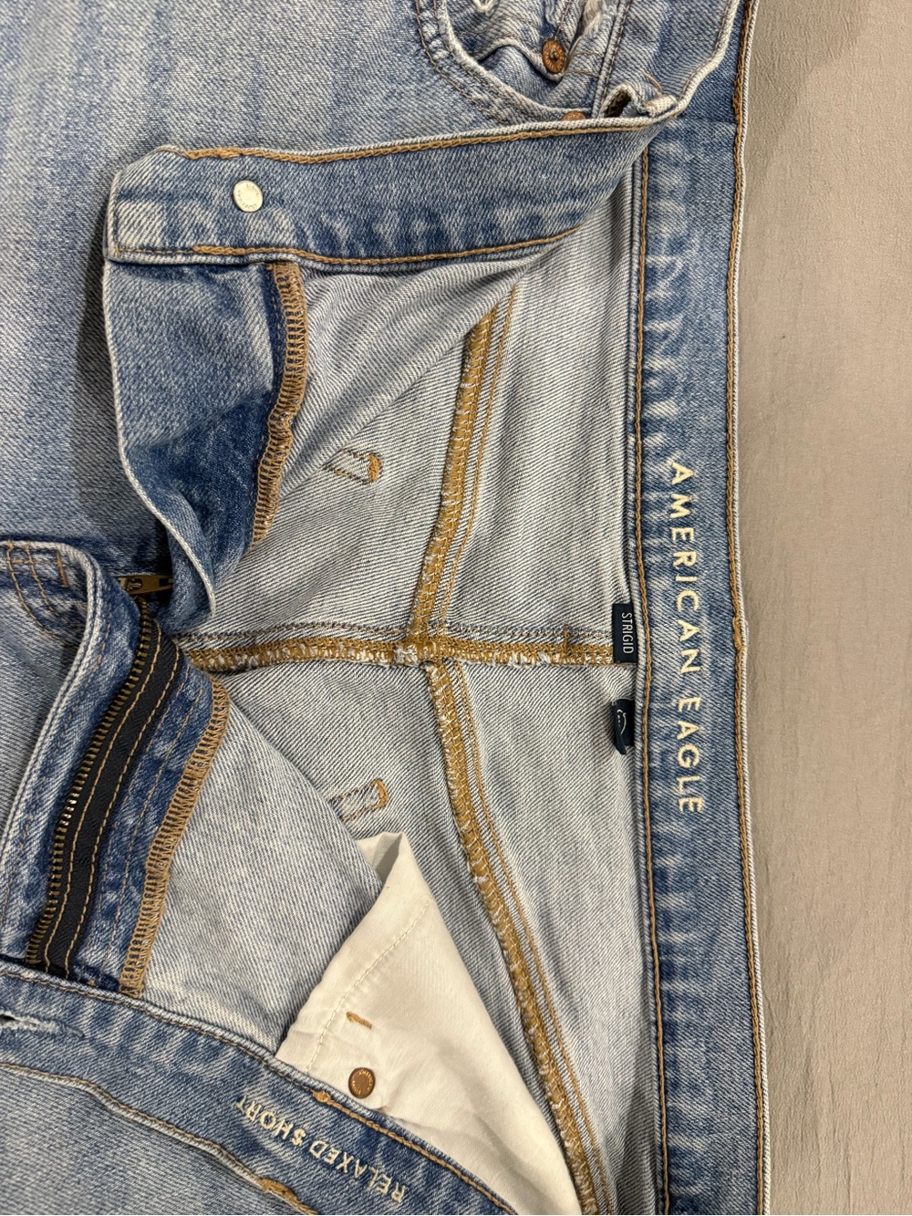 American Eagle Outfitters Light Blue Relaxed Shorts